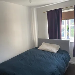 Private Guest Room Hillingdon