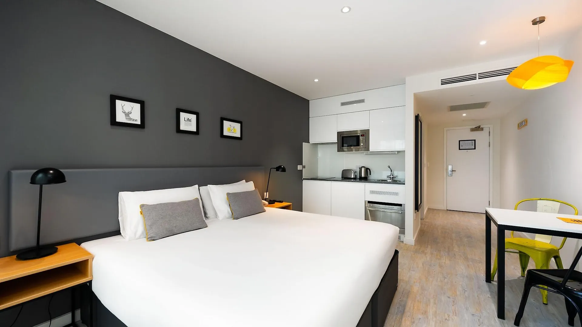 Staycity Aparthotels London Heathrow Hillingdon