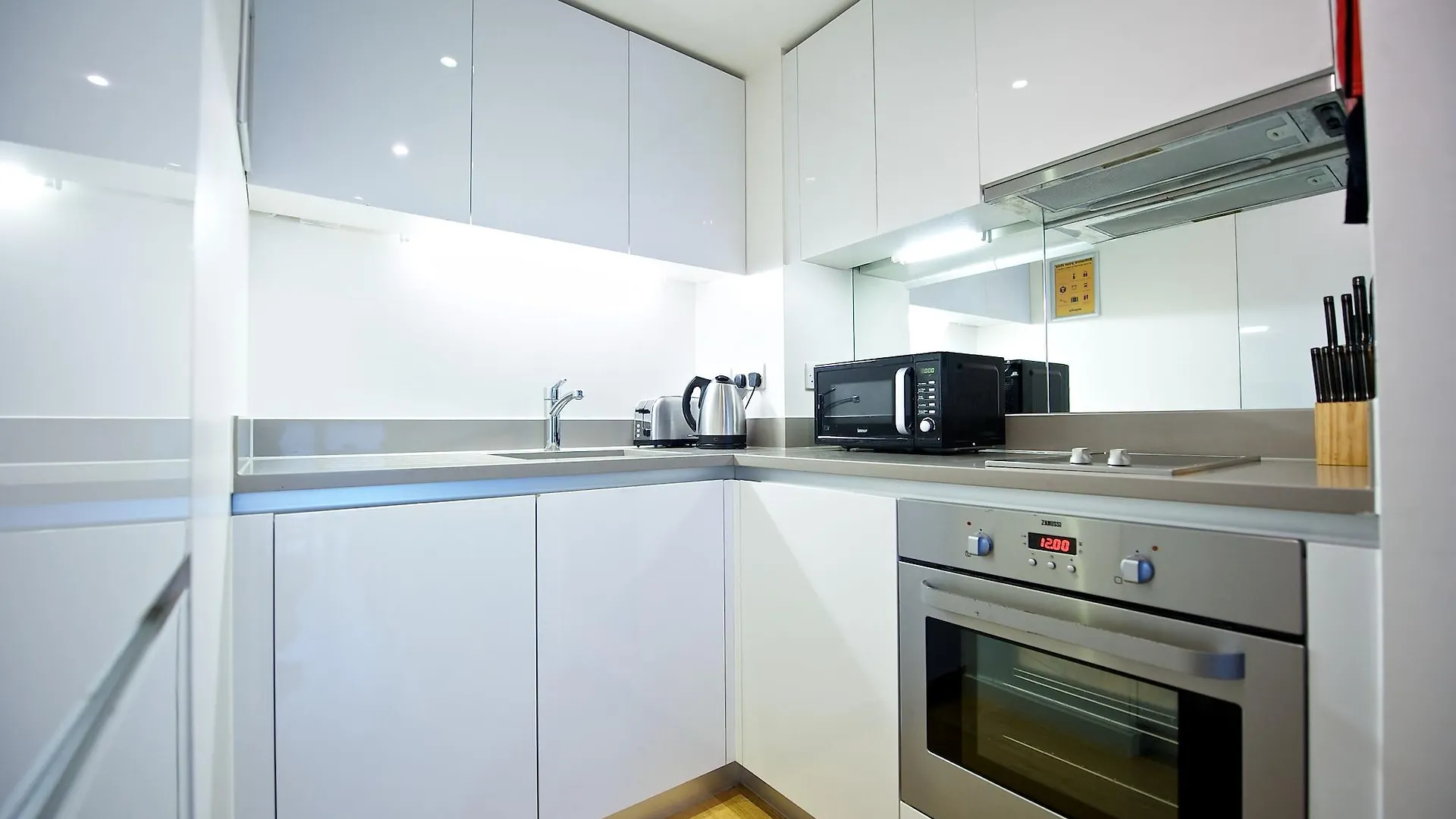 Staycity Aparthotels London Heathrow Hillingdon
