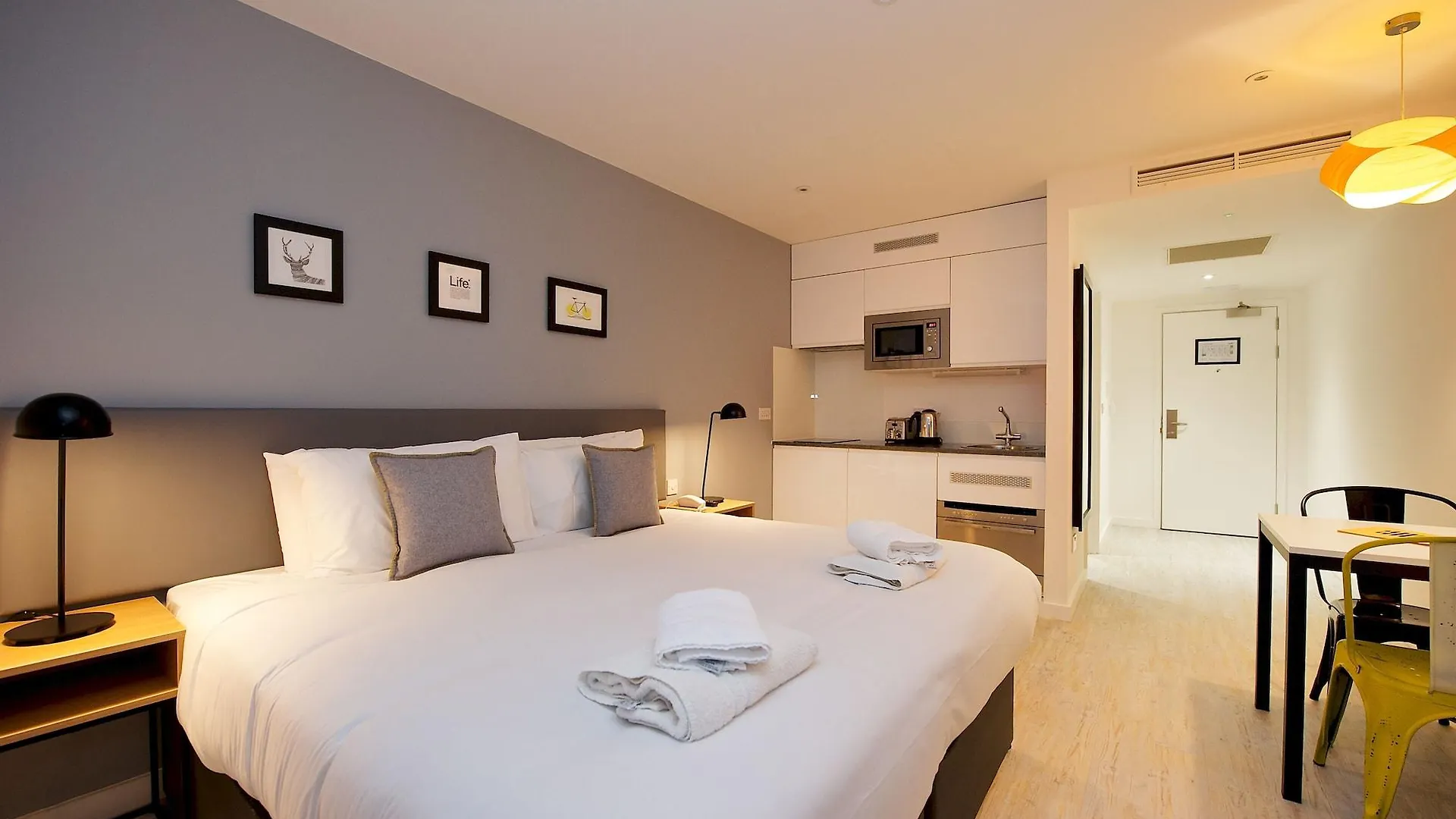 Staycity Aparthotels London Heathrow Hillingdon