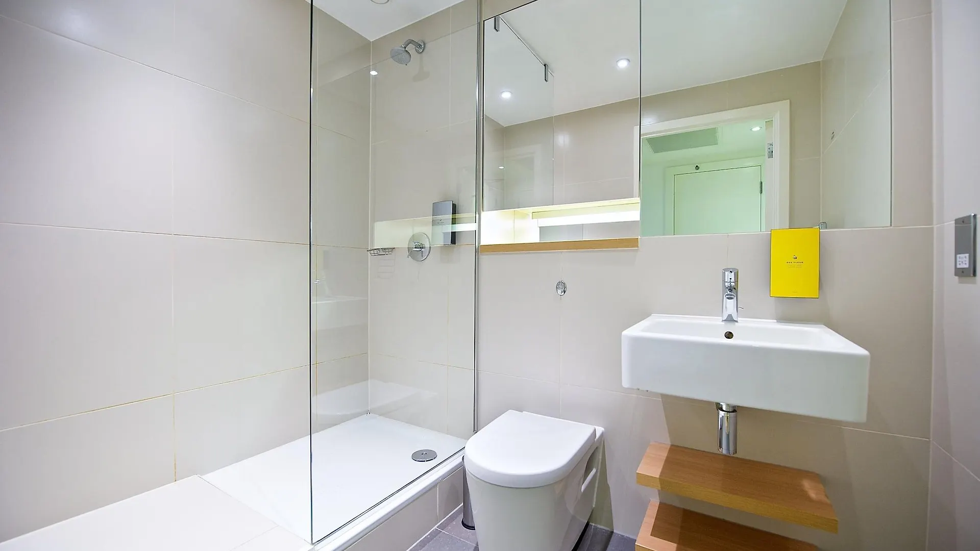 Staycity Aparthotels London Heathrow Hillingdon