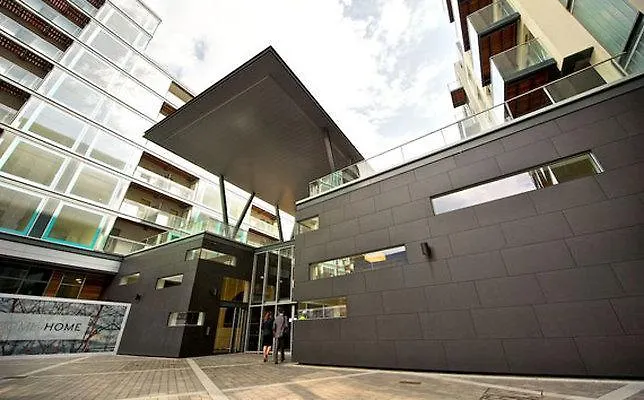 Staycity Aparthotels London Heathrow Hillingdon 4*,